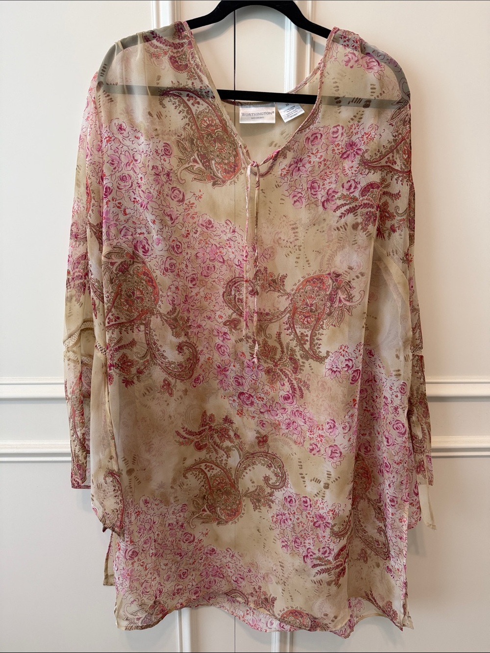 Sheer Paisley V-Neck Tunic in Pink and Cream